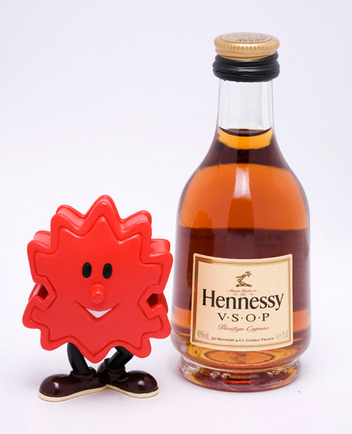 Hennessey VSOP x Devilock Palm Boy / koňaková kolaborace (http://www.stylehunter.cz)