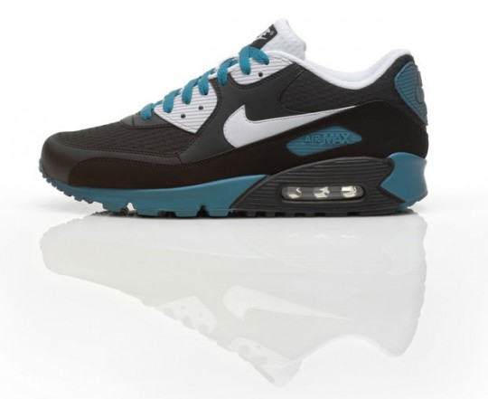 Nike Sportswear Podzim 2009 Air Max 90 / Kompletní info (http://www.stylehunter.cz)