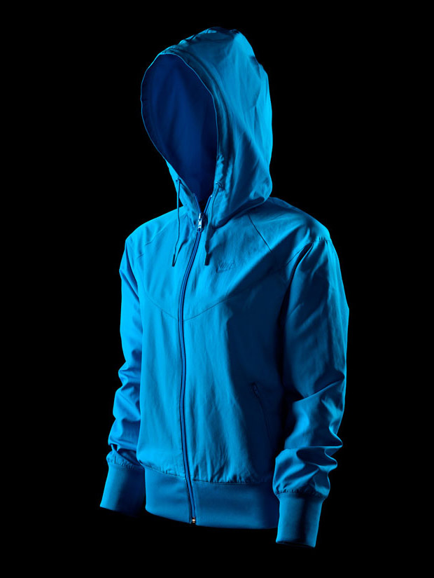 NYLON Magazine x Nike Sportswear Windrunner (http://www.stylehunter.cz)