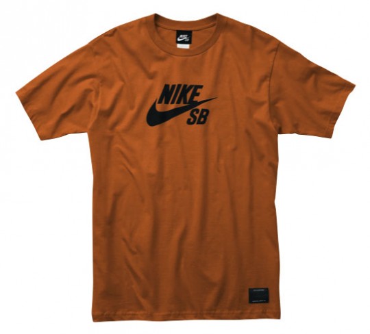 Nike SB na září 2009: Oblečení a doplňky (http://www.stylehunter.cz)