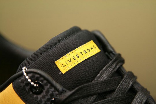 Undefeated Livestrong Nike Air Force 1 Supreme (http://www.stylehunter.cz)