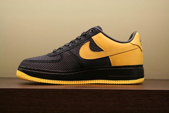 Undefeated Livestrong Nike Air Force 1 Supreme (http://www.stylehunter.cz)