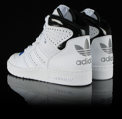 Nové modely sneakers adidas / Queens.cz (http://www.stylehunter.cz)