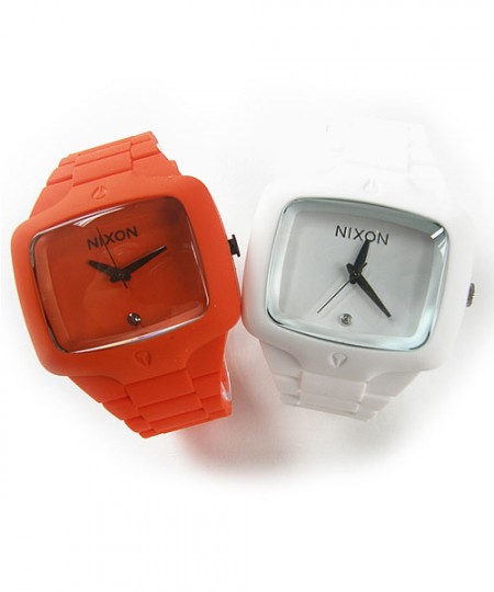 Nixon hodinky kolekce jaro 2010 / Kompletní kolekce (http://www.stylehunter.cz)