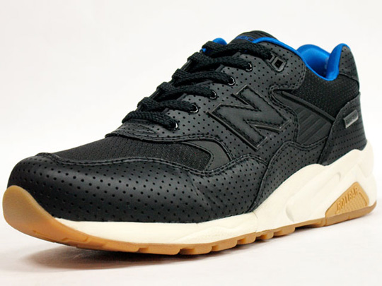 New Balance MT580 / Gore-Tex kecky na jaro 2011 (http://www.stylehunter.cz)