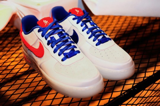 Oslava Nového roku / Nike Air Force 1 Supreme Year Of The Rabbit (http://www.stylehunter.cz)