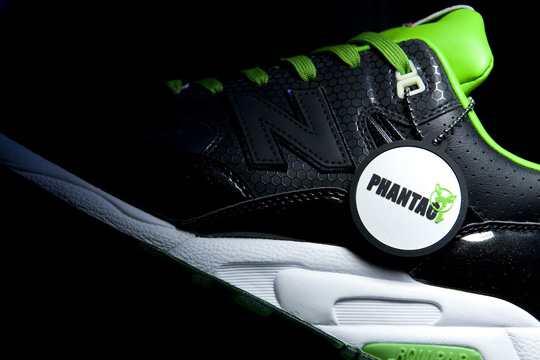 New Balance x PHANTACi / Černozelené kecky MT580 Green Hornet (http://www.stylehunter.cz)