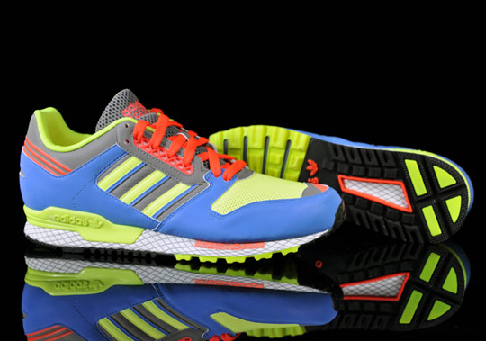 adidas Questar Multicolor / Extra barevné kecky  (http://www.stylehunter.cz)