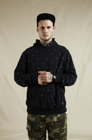 10.Deep jaro 2011 - Lookbook / Návrat k osvědčeným hodnotám (http://www.stylehunter.cz)