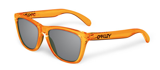 Oakley Frogskins Acid / Inspirováno kyselinou (http://www.stylehunter.cz)