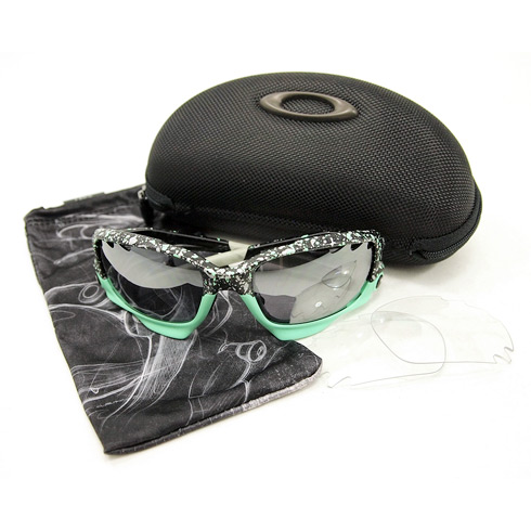 atmos x Oakley / Frogskin & Jawbone Sunglasses (http://www.stylehunter.cz)