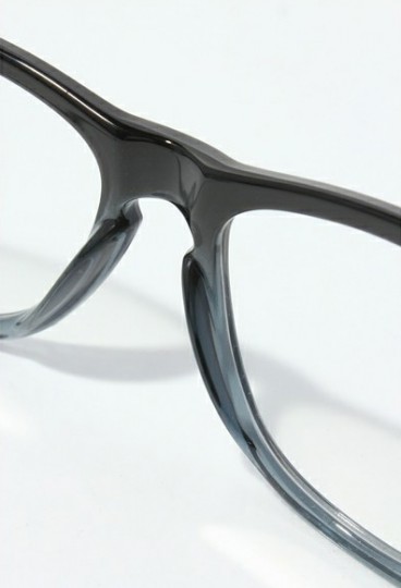 Beams x Oakley / Tradiční brýle Frogskins (http://www.stylehunter.cz)