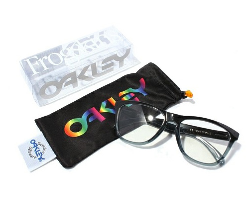 Beams x Oakley / Tradiční brýle Frogskins (http://www.stylehunter.cz)