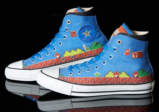 Kotníkové tenisky Converse x Super Mario