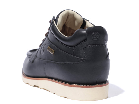 Stussy Deluxe x Timberland / Ziměodolné Gore-Tex Chukka (http://www.stylehunter.cz)