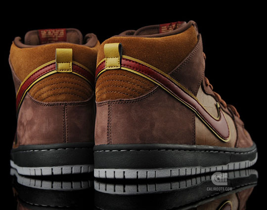 Todd Bratrud x Nike SB / Vykuř vlastní kecky (http://www.stylehunter.cz)