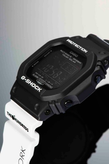 G-Shock x The Hundreds / Pár hezkých slečen s hodinkami TH (http://www.stylehunter.cz)