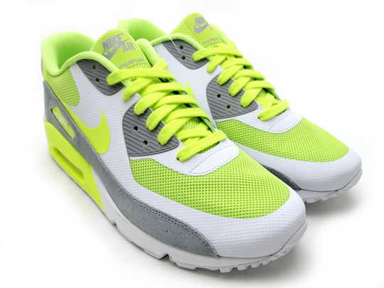 Nike Air Max 90 Hyperfuse léto 2012 / Megahvězda opět na stage! (http://www.stylehunter.cz)