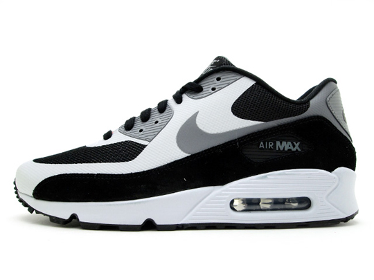 Nike Air Max 90 Hyperfuse léto 2012 / Megahvězda opět na stage! (http://www.stylehunter.cz)