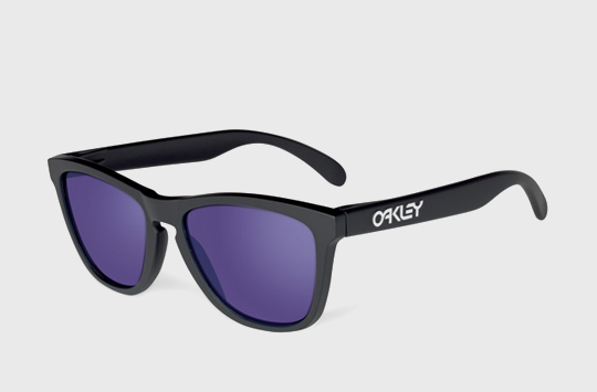 Sluneční brýle Oakley Frogskin na léto 2012