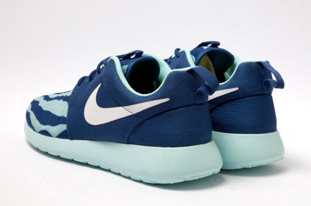 Nike Roshe Run Shorebreak / Do ulic i na běhání (http://www.stylehunter.cz)