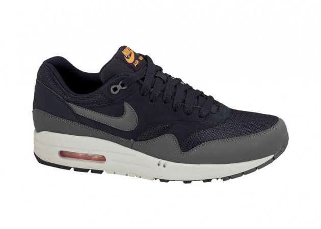 Tenisky Nike Air Max 1 Essential Pack